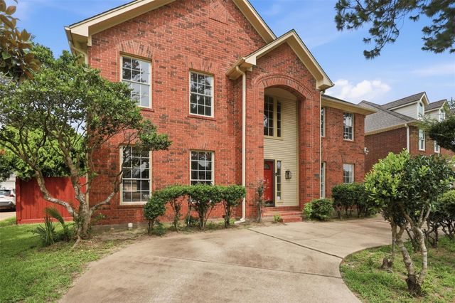 2114 Gentryside Drive, Houston, TX 77077