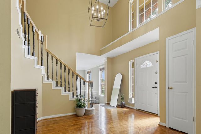 2114 Gentryside Drive, Houston, TX 77077