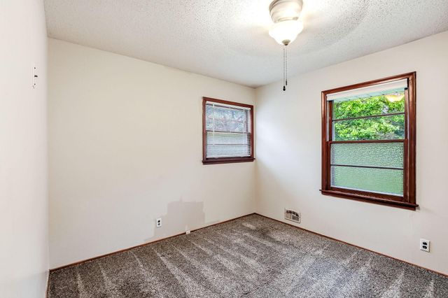 11324 Quinn Street NW, Coon Rapids, MN 55433