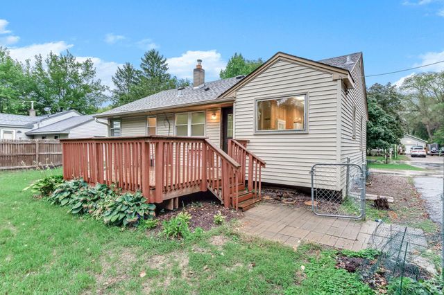 11324 Quinn Street NW, Coon Rapids, MN 55433