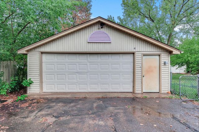 11324 Quinn Street NW, Coon Rapids, MN 55433