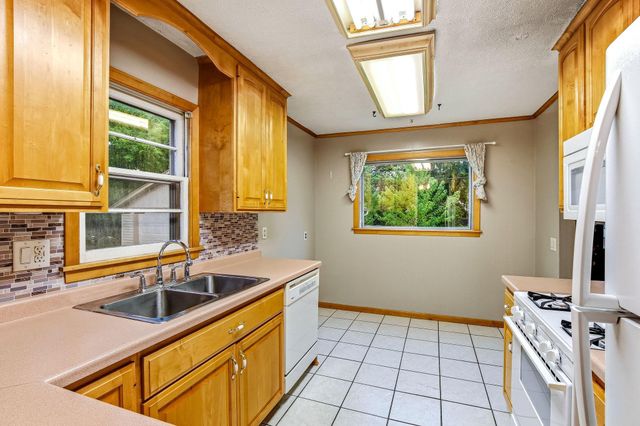 11324 Quinn Street NW, Coon Rapids, MN 55433