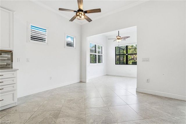 9395 Greyhawk TRL, Naples, FL 34120