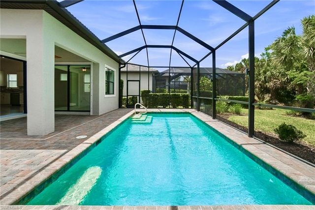 9395 Greyhawk TRL, Naples, FL 34120