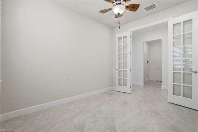 9395 Greyhawk TRL, Naples, FL 34120