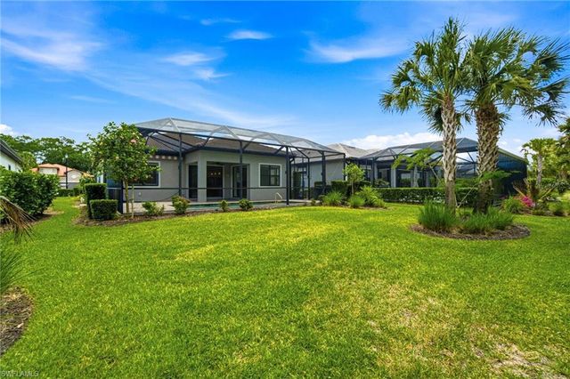 9395 Greyhawk TRL, Naples, FL 34120