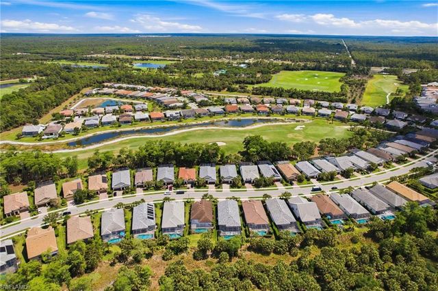 9395 Greyhawk TRL, Naples, FL 34120