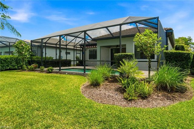 9395 Greyhawk TRL, Naples, FL 34120