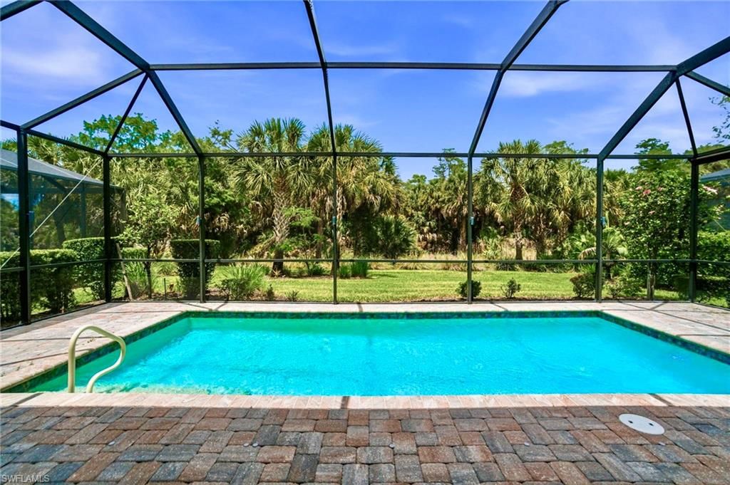 9395 Greyhawk TRL, Naples, FL 34120