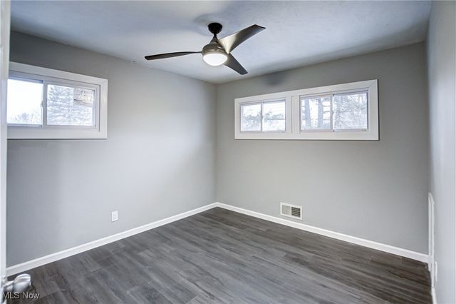 19819 Drake Road, Strongsville, OH 44149