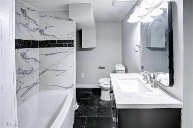 19819 Drake Road, Strongsville, OH 44149