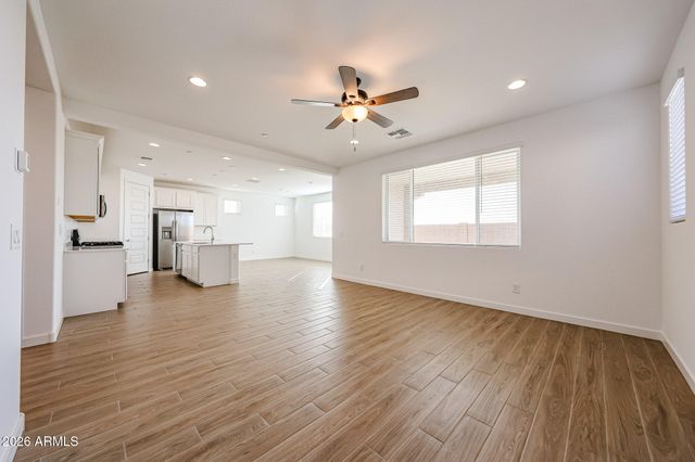 11971 W CALLE DE POMPAS Lane, Peoria, AZ 85383