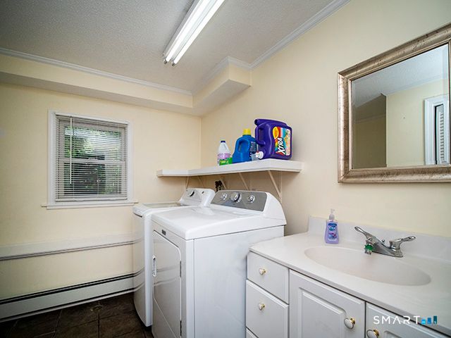 82 Wilcox Road, Middletown, CT 06457