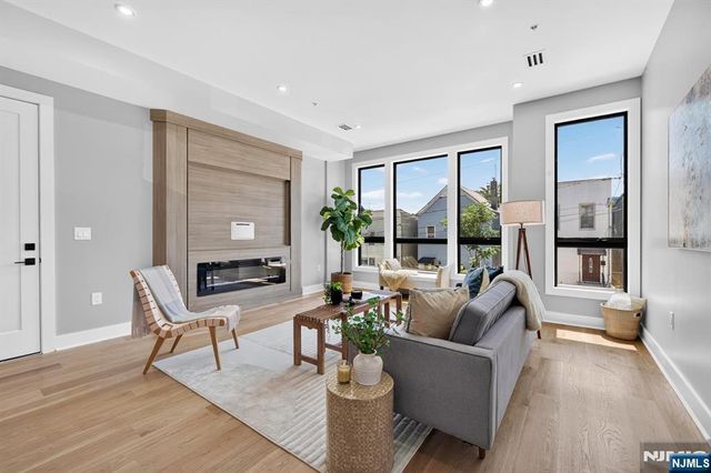172 Griffith Street 2, Jersey City, NJ 07307