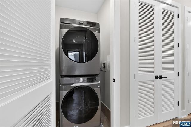172 Griffith Street 2, Jersey City, NJ 07307
