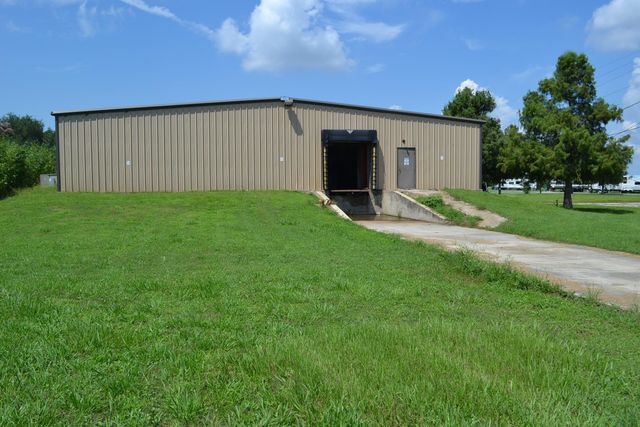 18062 Hwy 3235 West Side, Galliano, LA 70354