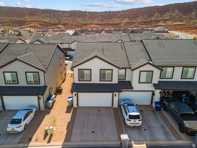 1737 S DEVILS GARDEN LN, Washington, UT 84780