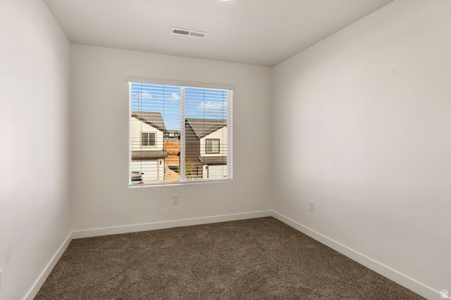 1737 S DEVILS GARDEN LN, Washington, UT 84780