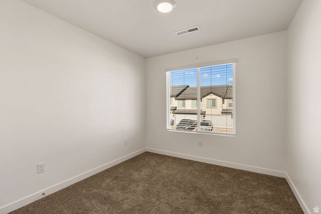 1737 S DEVILS GARDEN LN, Washington, UT 84780