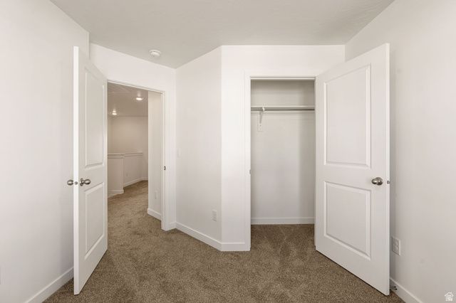 1737 S DEVILS GARDEN LN, Washington, UT 84780