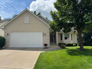 14983 Hillside Circle NW, Prior Lake, MN 55372