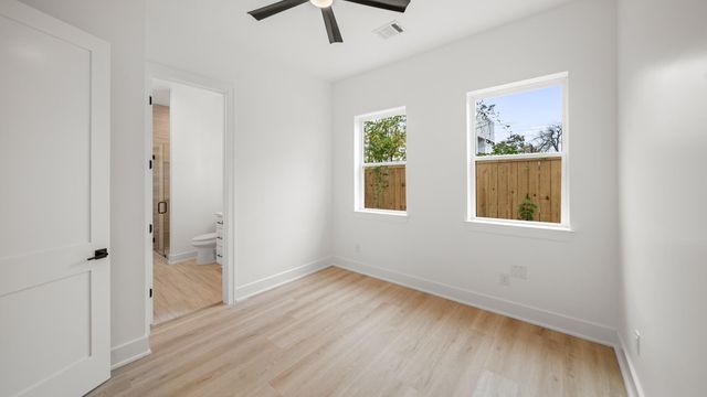 1910 Wheeler Street, Houston, TX 77004
