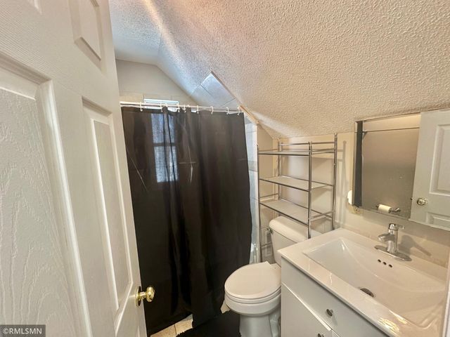 3006 Upton Avenue N, Minneapolis, MN 55411