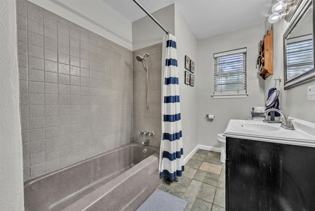 102 Thomas Street, Joshua, TX 76058