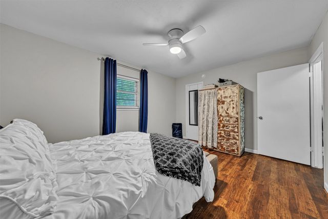 102 Thomas Street, Joshua, TX 76058