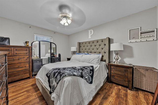 102 Thomas Street, Joshua, TX 76058