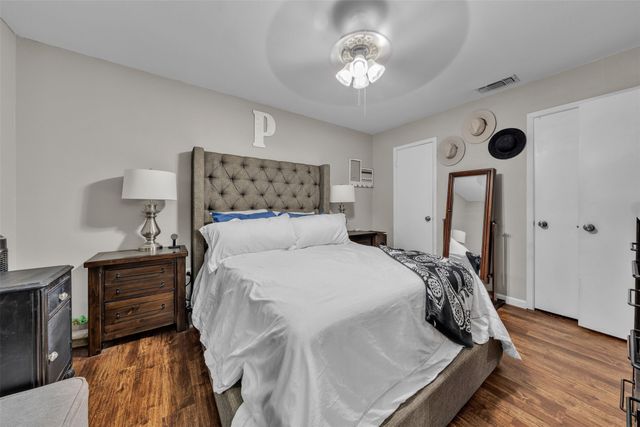 102 Thomas Street, Joshua, TX 76058