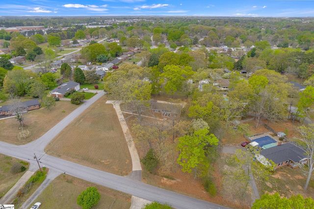 401 Central Avenue, Mauldin, SC 29662