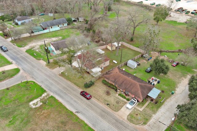 2217 Old Chappell Hill Road, Brenham, TX 77833