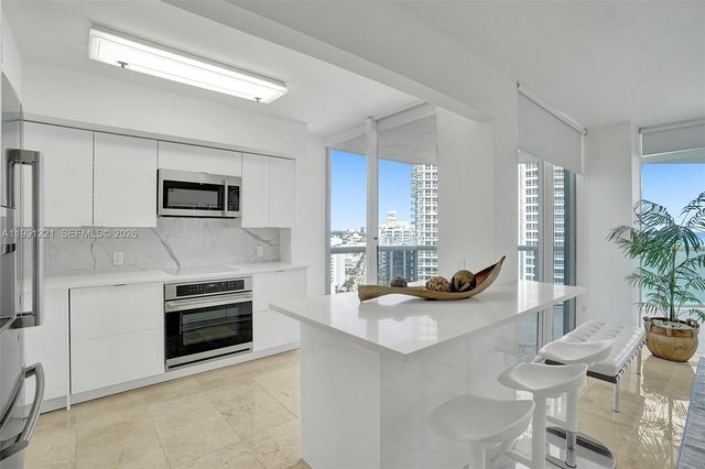 6301 Collins Ave 2308, Miami Beach, FL 33141