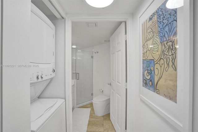 6301 Collins Ave 2308, Miami Beach, FL 33141