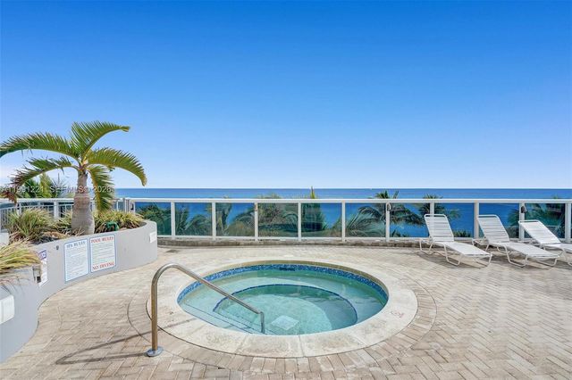 6301 Collins Ave 2308, Miami Beach, FL 33141