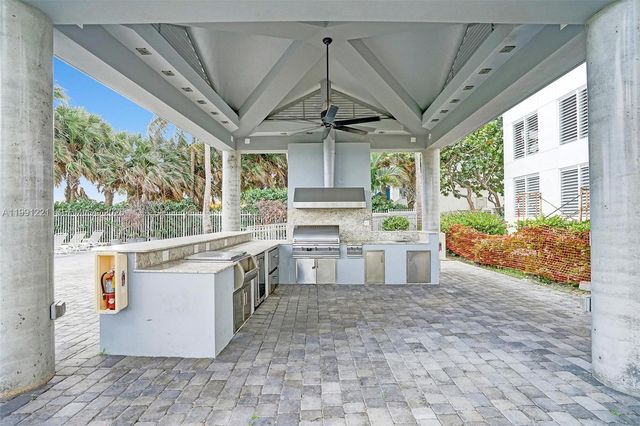 6301 Collins Ave 2308, Miami Beach, FL 33141