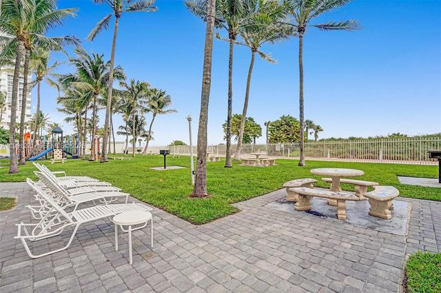 6301 Collins Ave 2308, Miami Beach, FL 33141