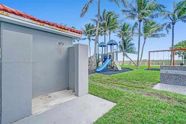 6301 Collins Ave 2308, Miami Beach, FL 33141