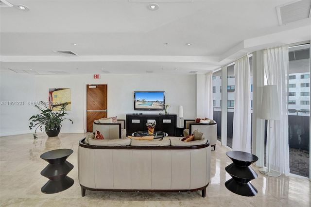 6301 Collins Ave 2308, Miami Beach, FL 33141