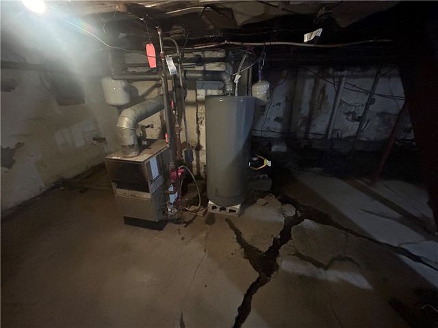 1320 Water St, Brownsville, PA 15417