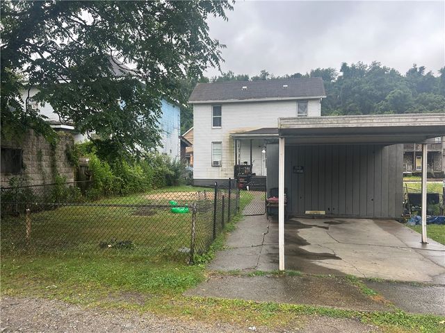 1320 Water St, Brownsville, PA 15417