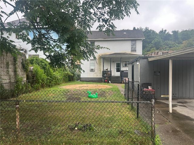 1320 Water St, Brownsville, PA 15417