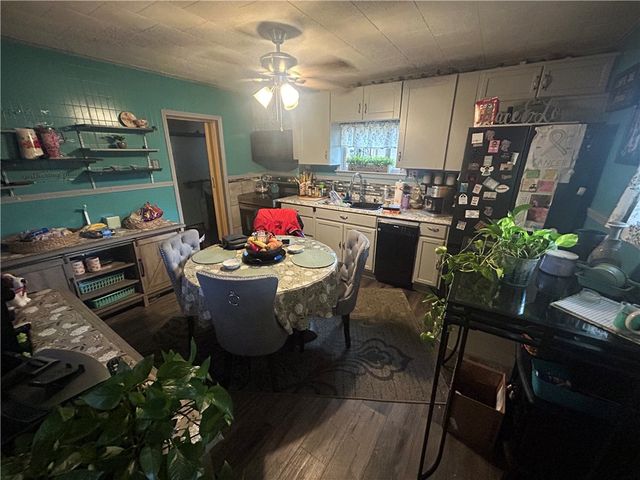 1320 Water St, Brownsville, PA 15417