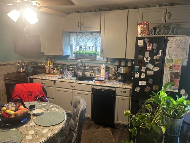 1320 Water St, Brownsville, PA 15417