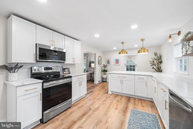 26 MORELAND RD, Paoli, PA 19301