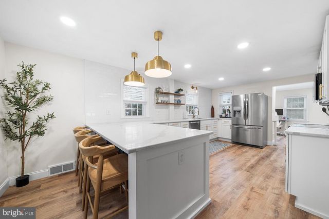 26 MORELAND RD, Paoli, PA 19301