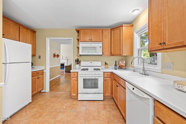 101 Gatepost Lane, Cary, NC 27513