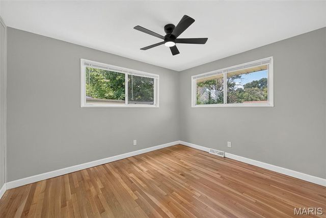 2246 Berwyn Drive, St Louis, MO 63136