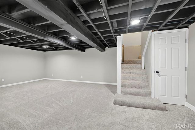 2246 Berwyn Drive, St Louis, MO 63136